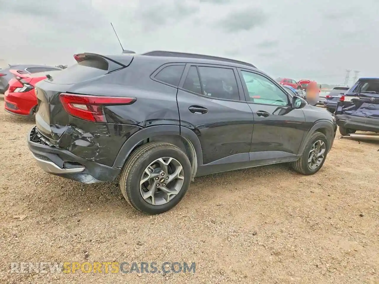 3 Photograph of a damaged car KL77LHEP5SC313764 CHEVROLET TRAX 2025