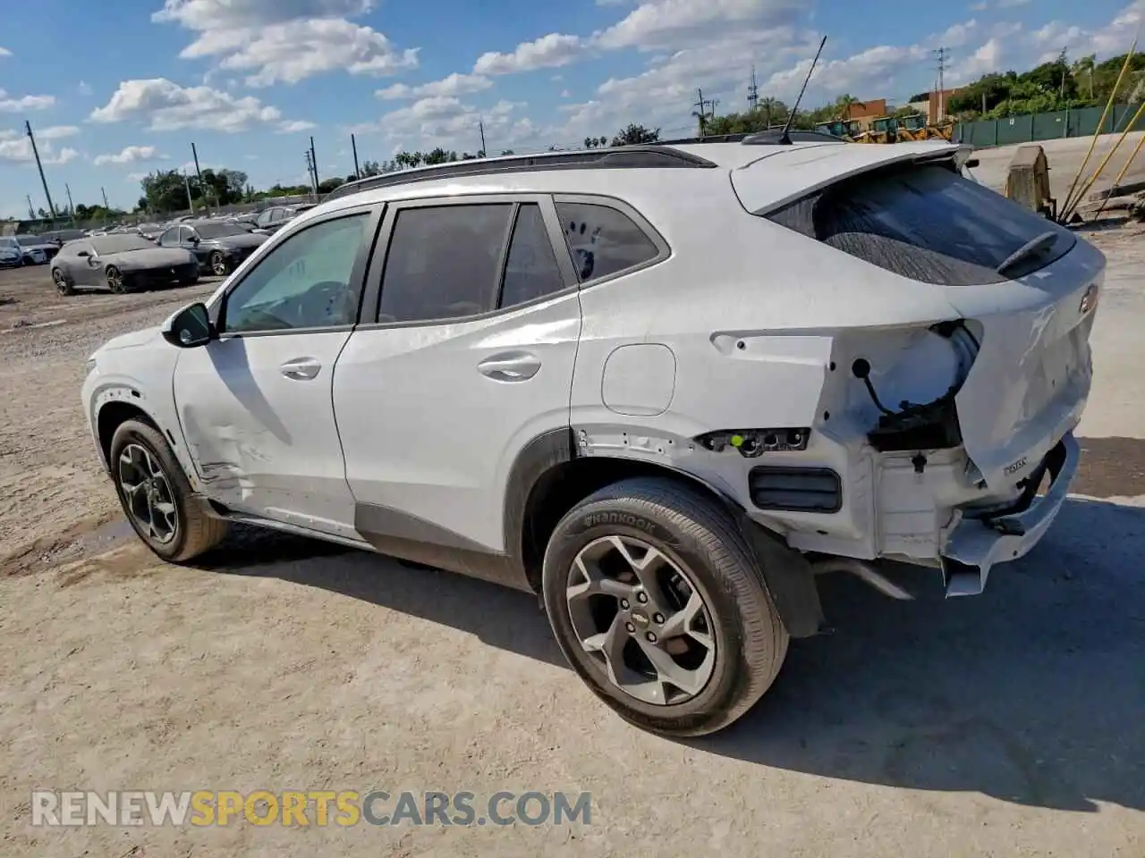 2 Photograph of a damaged car KL77LHEP5SC320679 CHEVROLET TRAX 2025