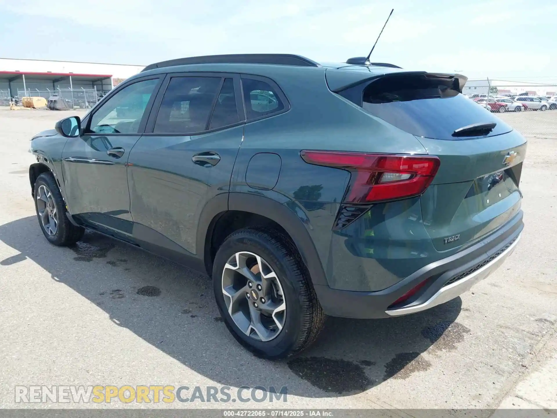3 Photograph of a damaged car KL77LHEP6SC167777 CHEVROLET TRAX 2025