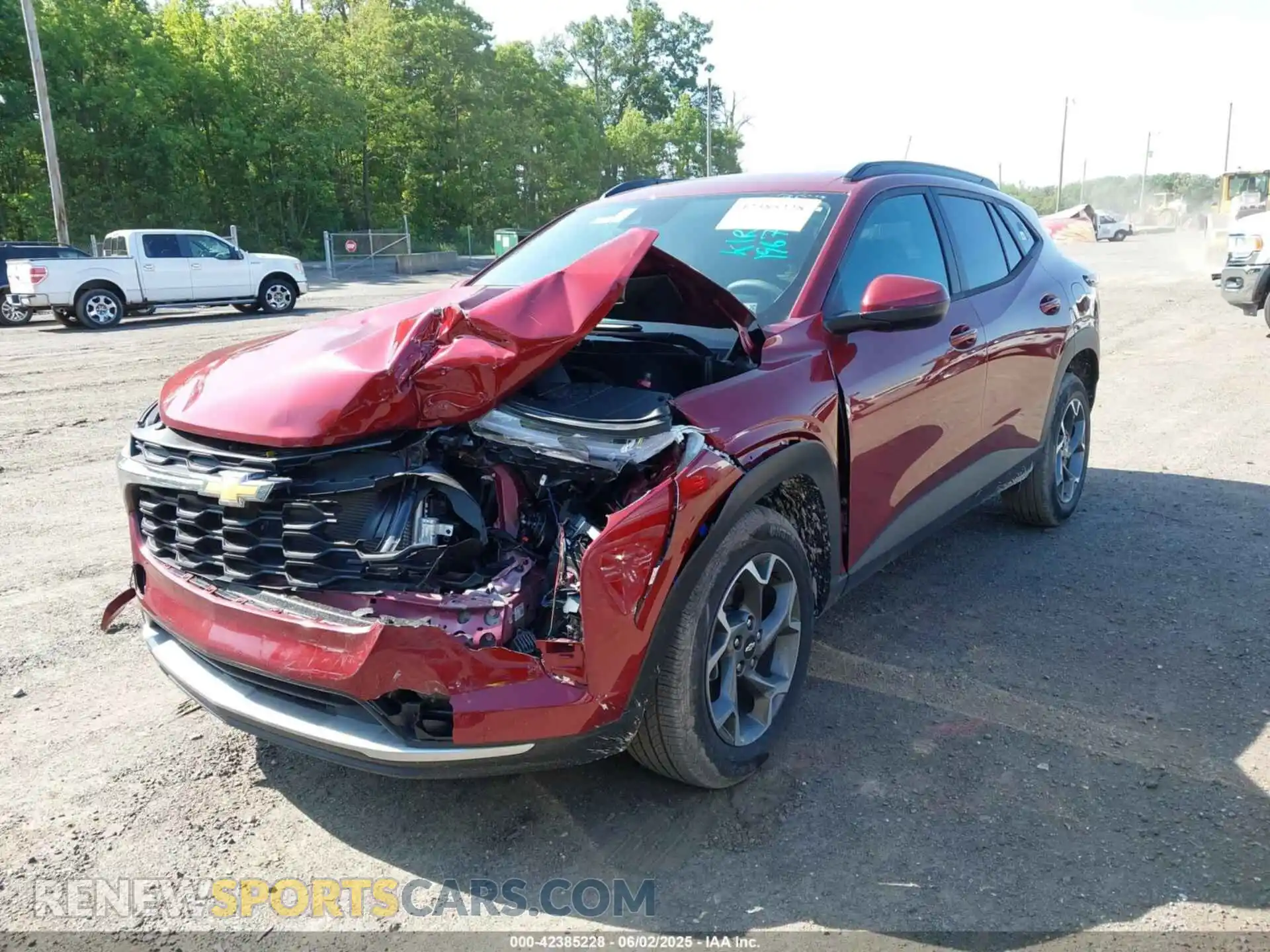 2 Photograph of a damaged car KL77LHEP6SC173577 CHEVROLET TRAX 2025