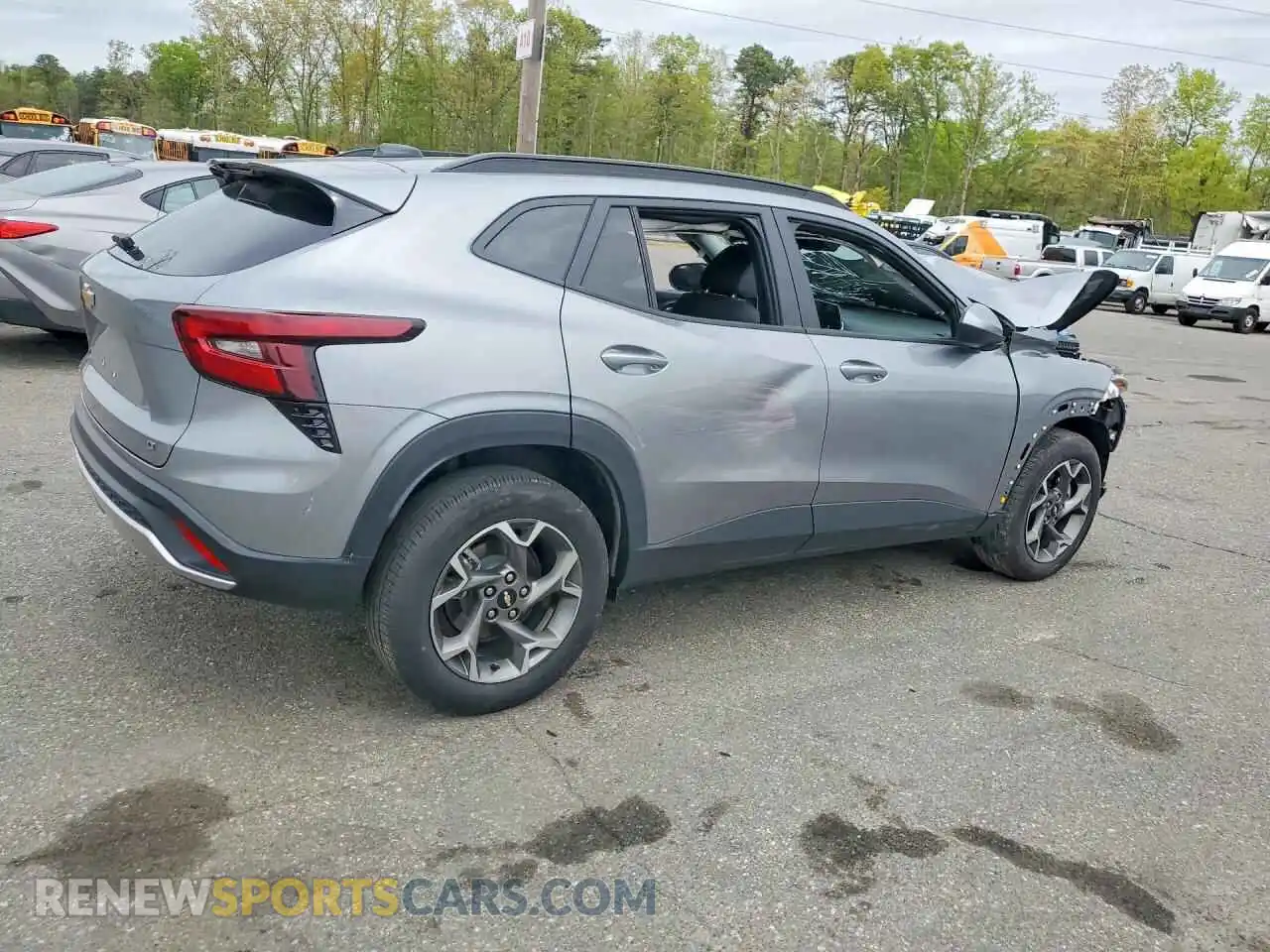 3 Photograph of a damaged car KL77LHEP6SC180951 CHEVROLET TRAX 2025