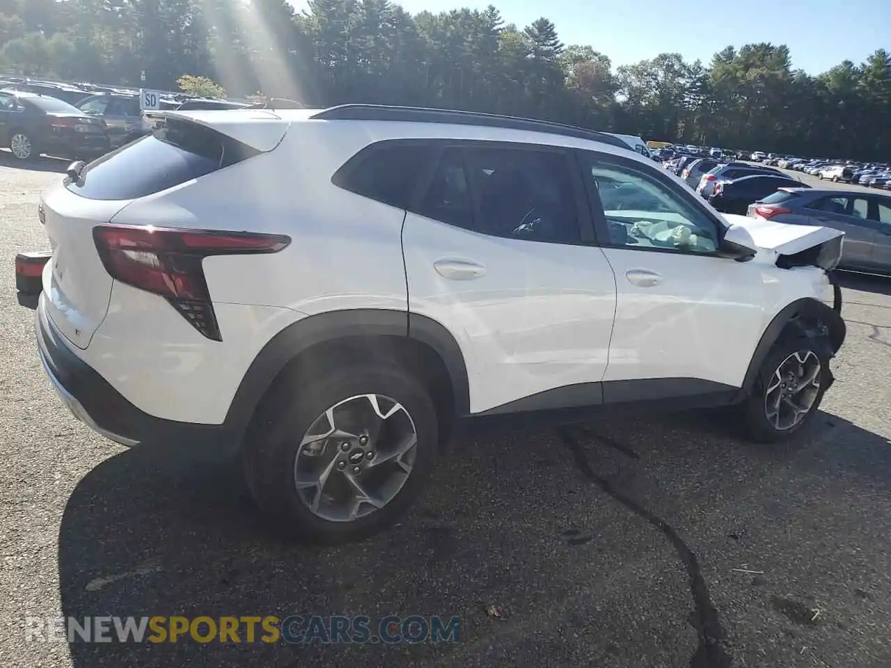 3 Photograph of a damaged car KL77LHEP6SC237889 CHEVROLET TRAX 2025
