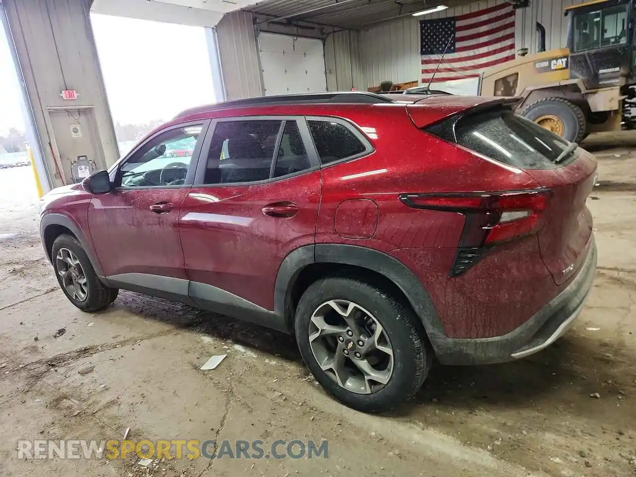 2 Фотография поврежденного автомобиля KL77LHEP6SC245006 CHEVROLET TRAX 2025