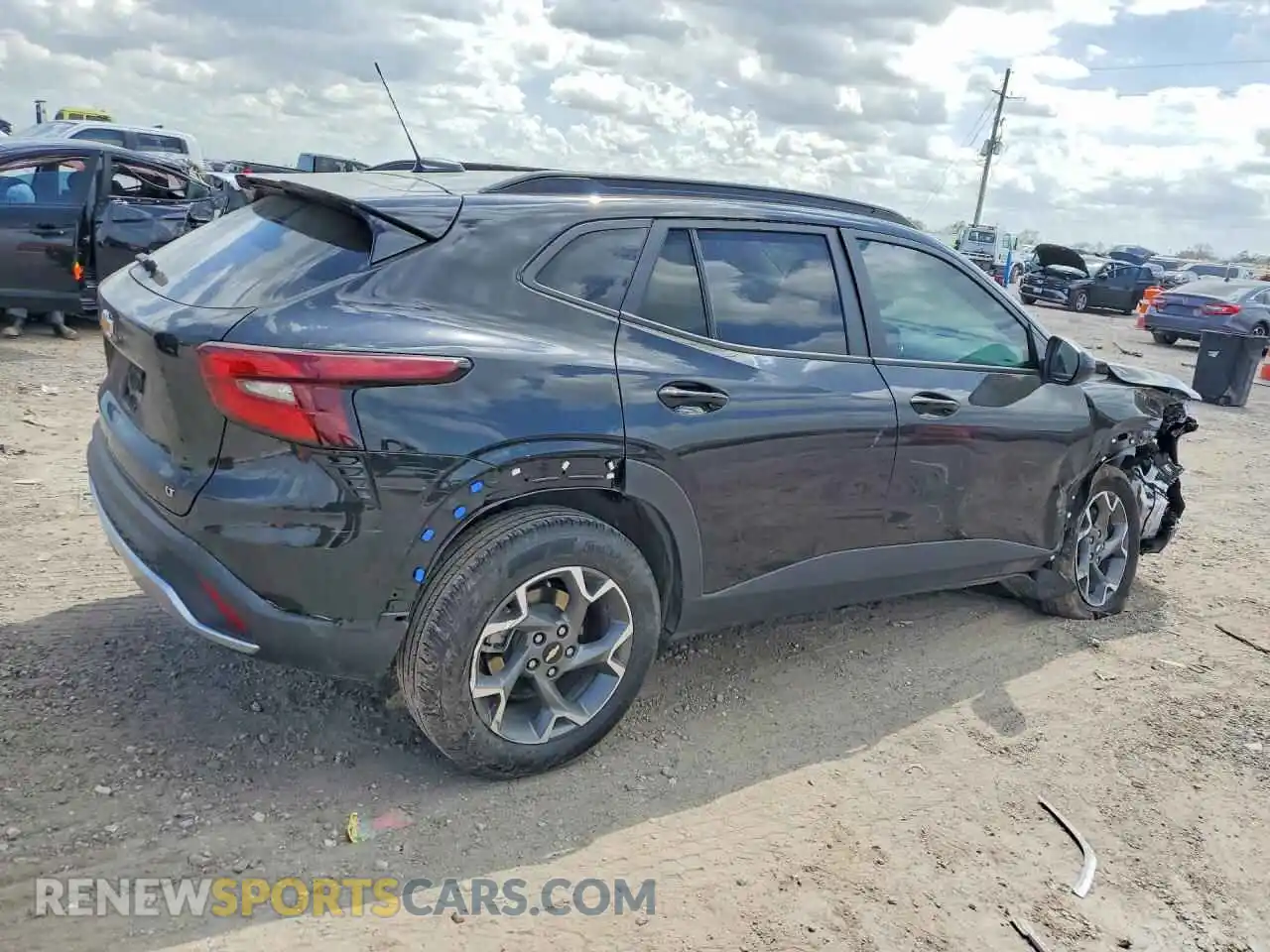 3 Photograph of a damaged car KL77LHEP6SC285053 CHEVROLET TRAX 2025