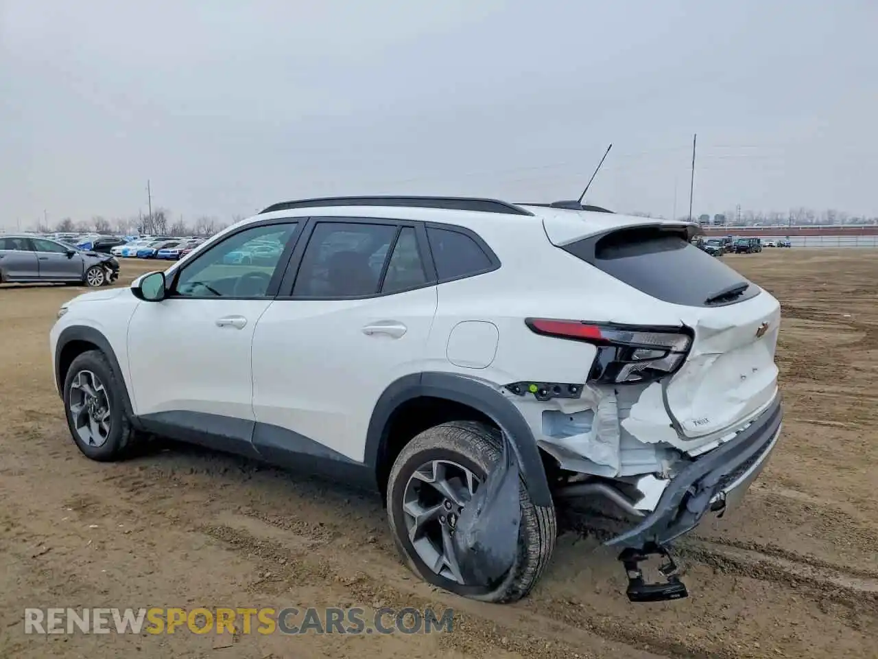 2 Photograph of a damaged car KL77LHEP6SC317175 CHEVROLET TRAX 2025