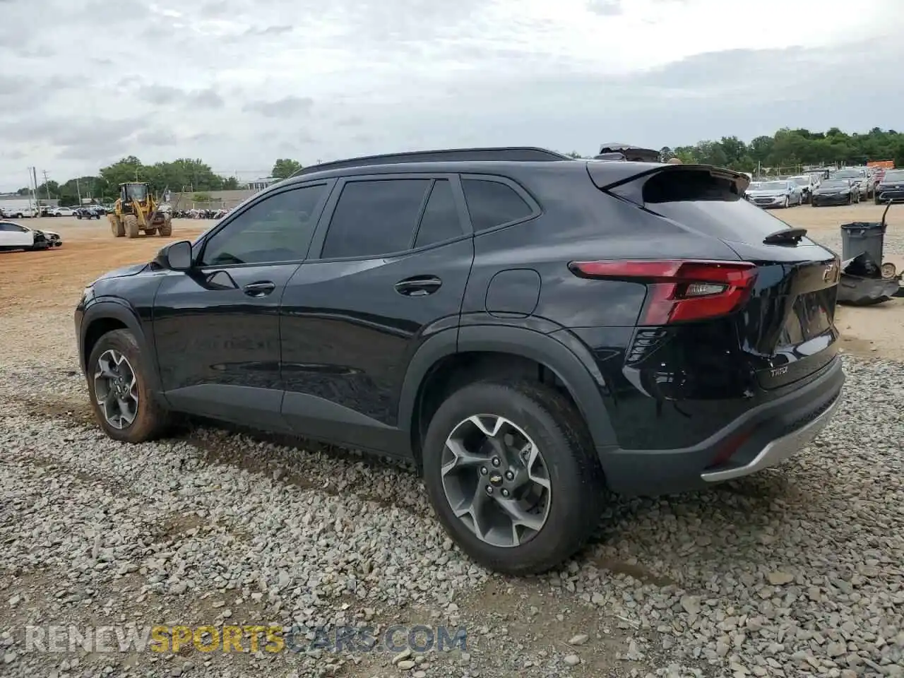 2 Photograph of a damaged car KL77LHEP7SC023994 CHEVROLET TRAX 2025