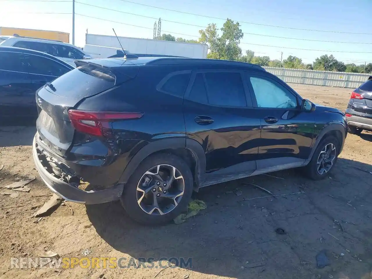 3 Photograph of a damaged car KL77LHEP7SC101285 CHEVROLET TRAX 2025