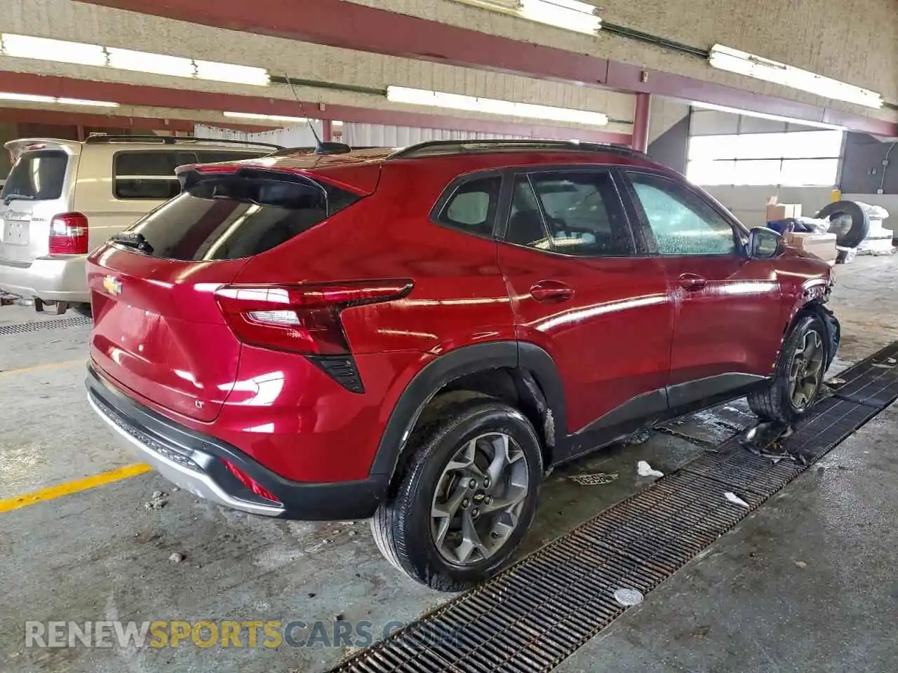 3 Photograph of a damaged car KL77LHEP7SC157047 CHEVROLET TRAX 2025