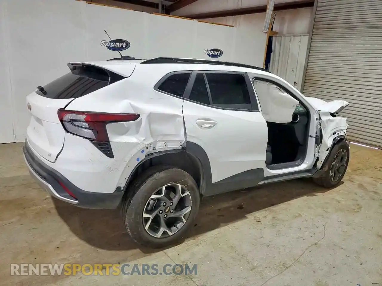 3 Photograph of a damaged car KL77LHEP7SC192851 CHEVROLET TRAX 2025