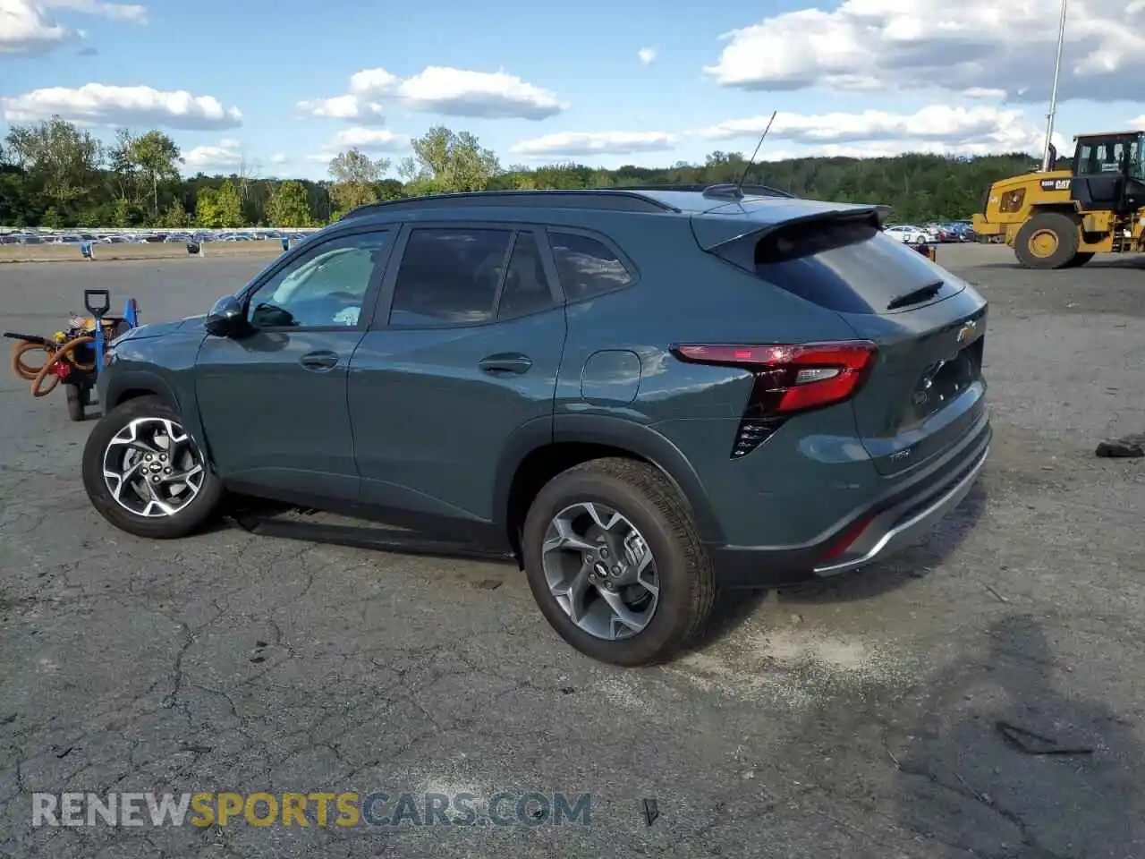 2 Photograph of a damaged car KL77LHEP7SC217960 CHEVROLET TRAX 2025