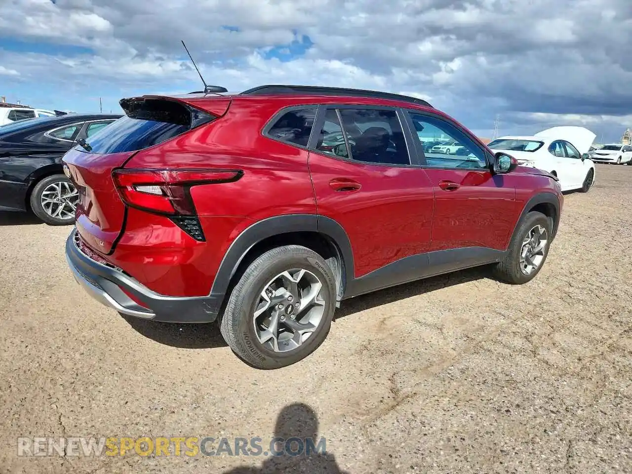 3 Photograph of a damaged car KL77LHEP7SC276880 CHEVROLET TRAX 2025