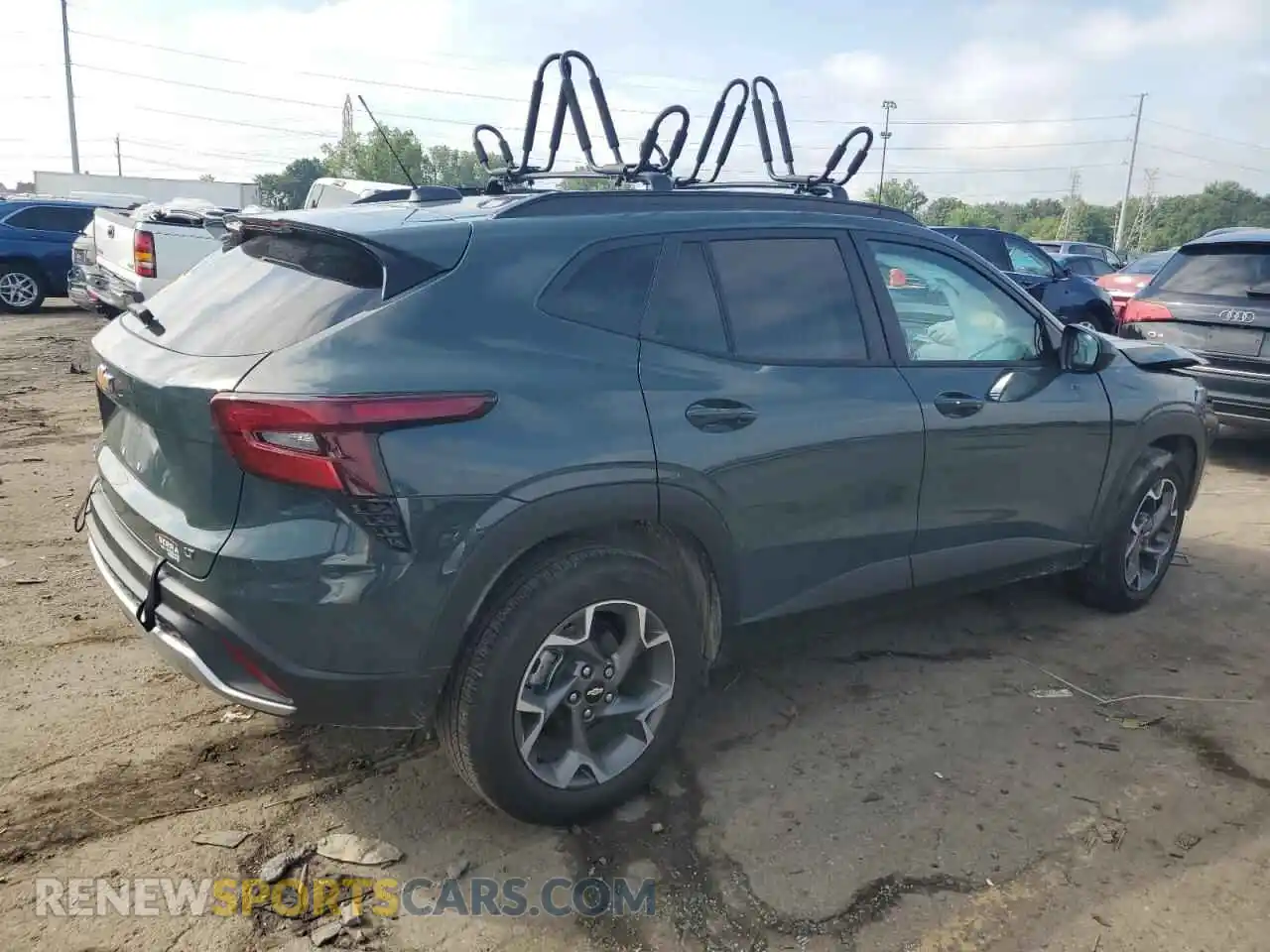3 Photograph of a damaged car KL77LHEP8SC100369 CHEVROLET TRAX 2025