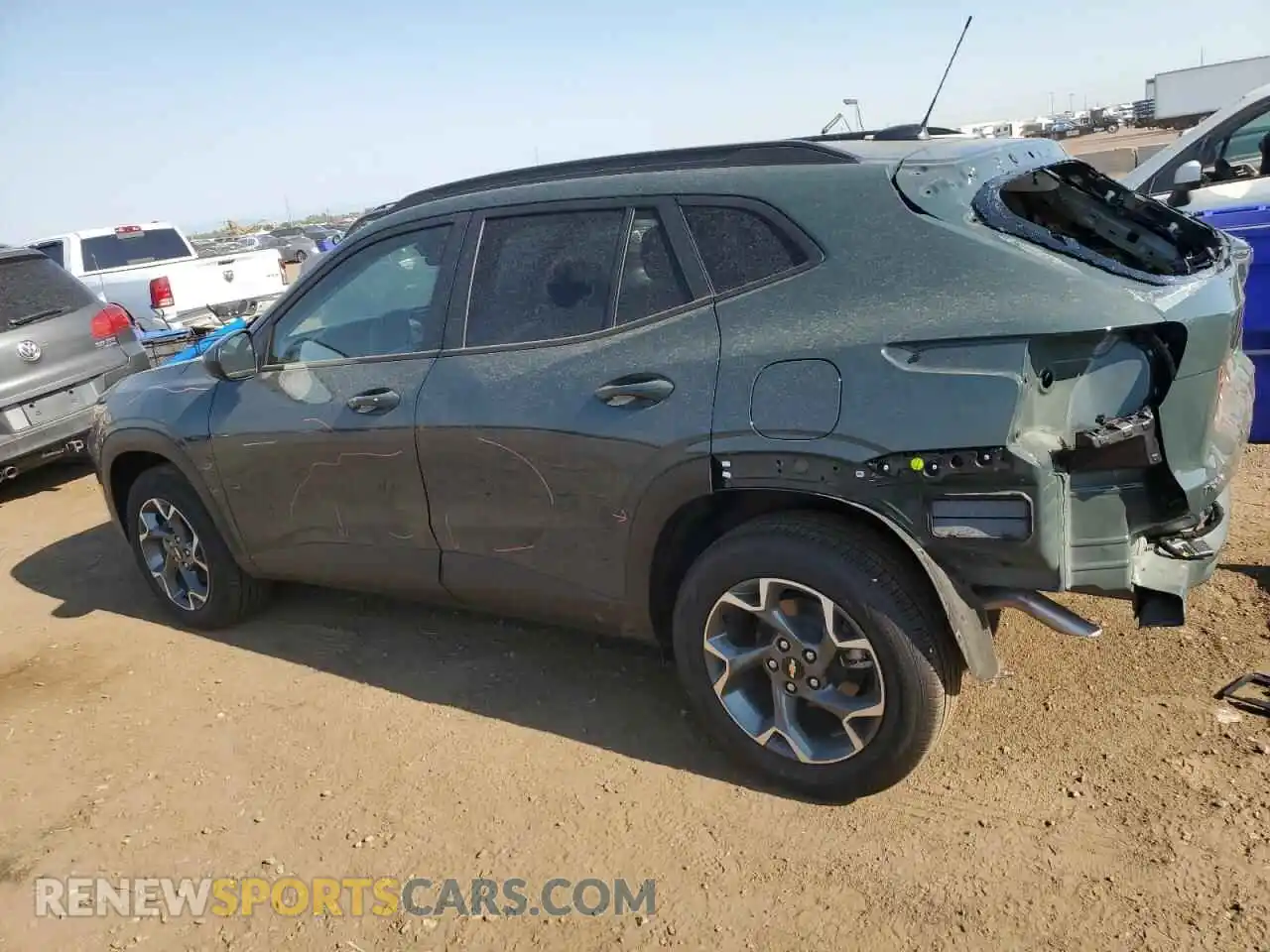 2 Photograph of a damaged car KL77LHEP8SC152522 CHEVROLET TRAX 2025