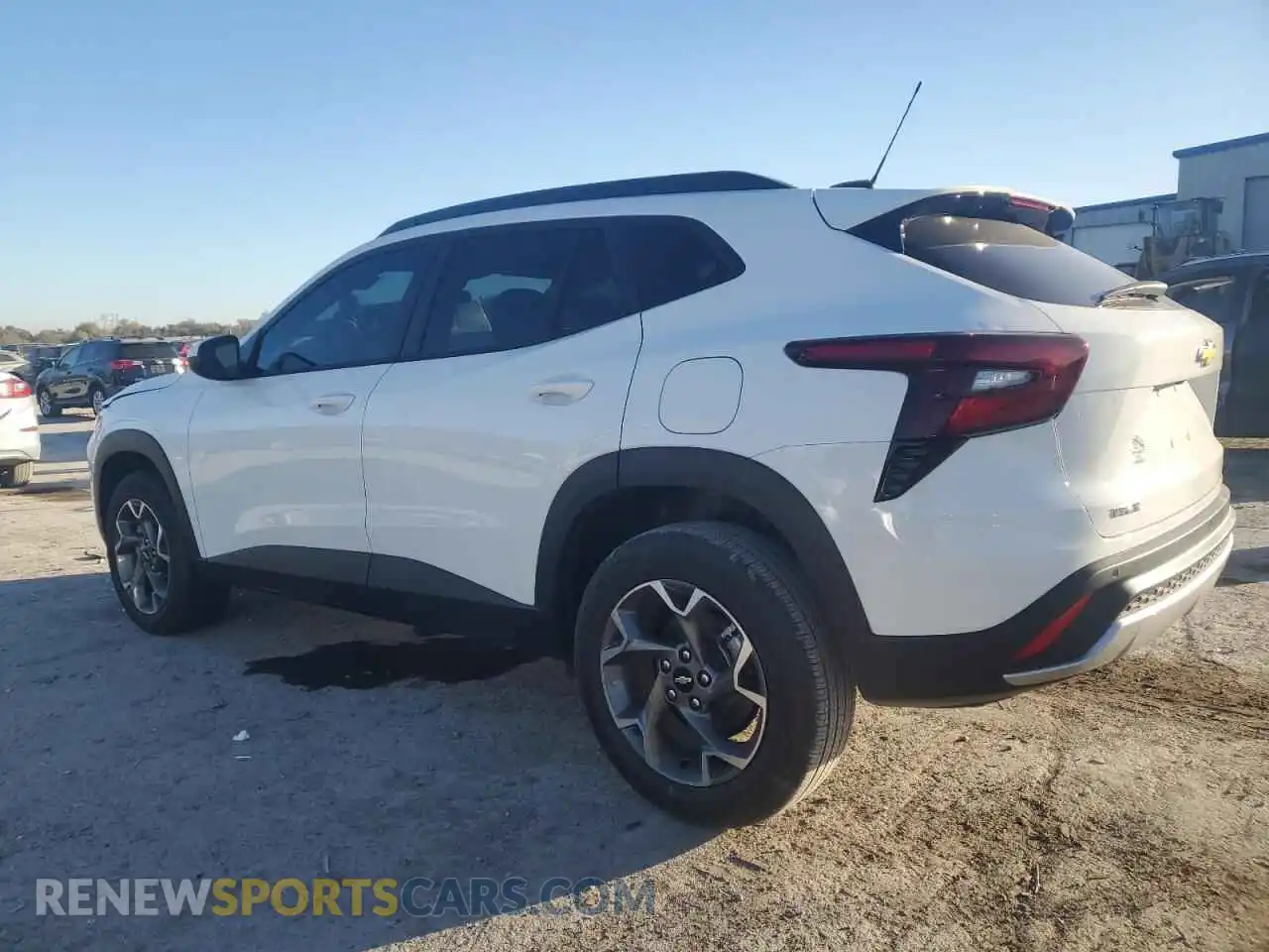 2 Photograph of a damaged car KL77LHEP8SC159339 CHEVROLET TRAX 2025