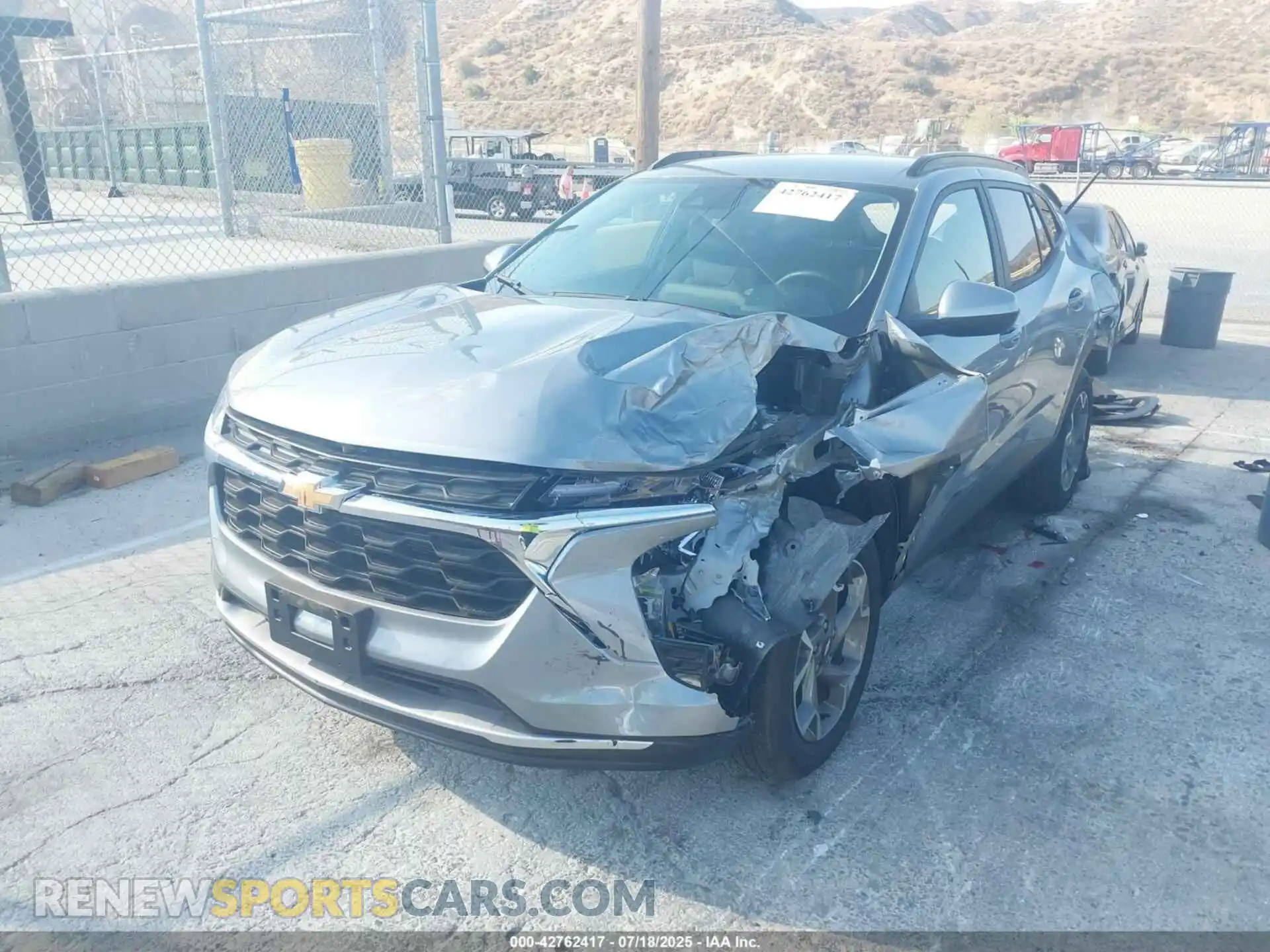 2 Photograph of a damaged car KL77LHEP8SC257013 CHEVROLET TRAX 2025