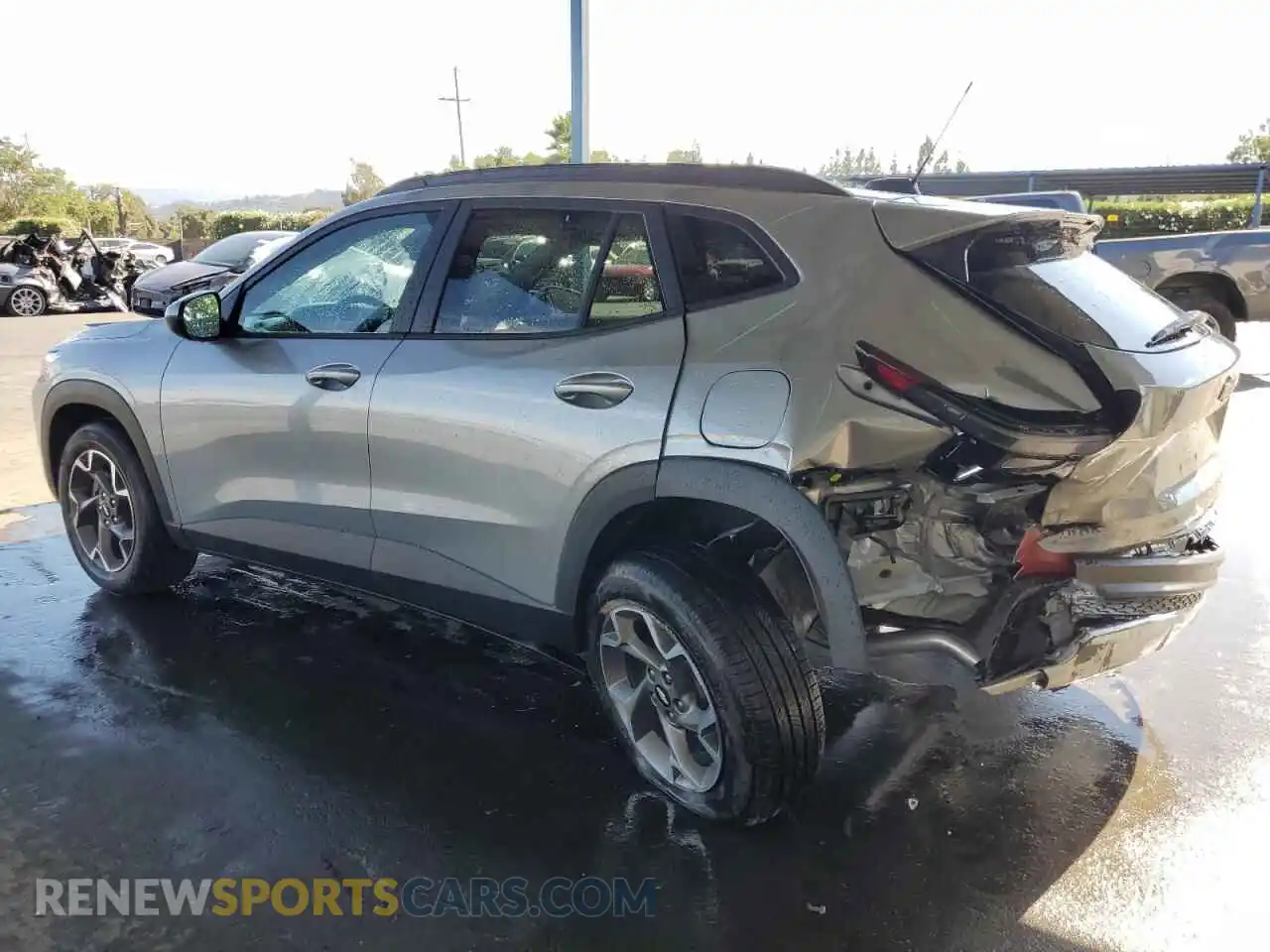 2 Photograph of a damaged car KL77LHEP8SC312687 CHEVROLET TRAX 2025
