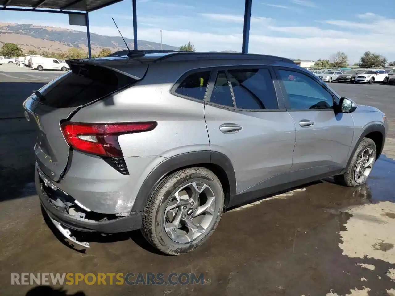 3 Photograph of a damaged car KL77LHEP8SC312687 CHEVROLET TRAX 2025
