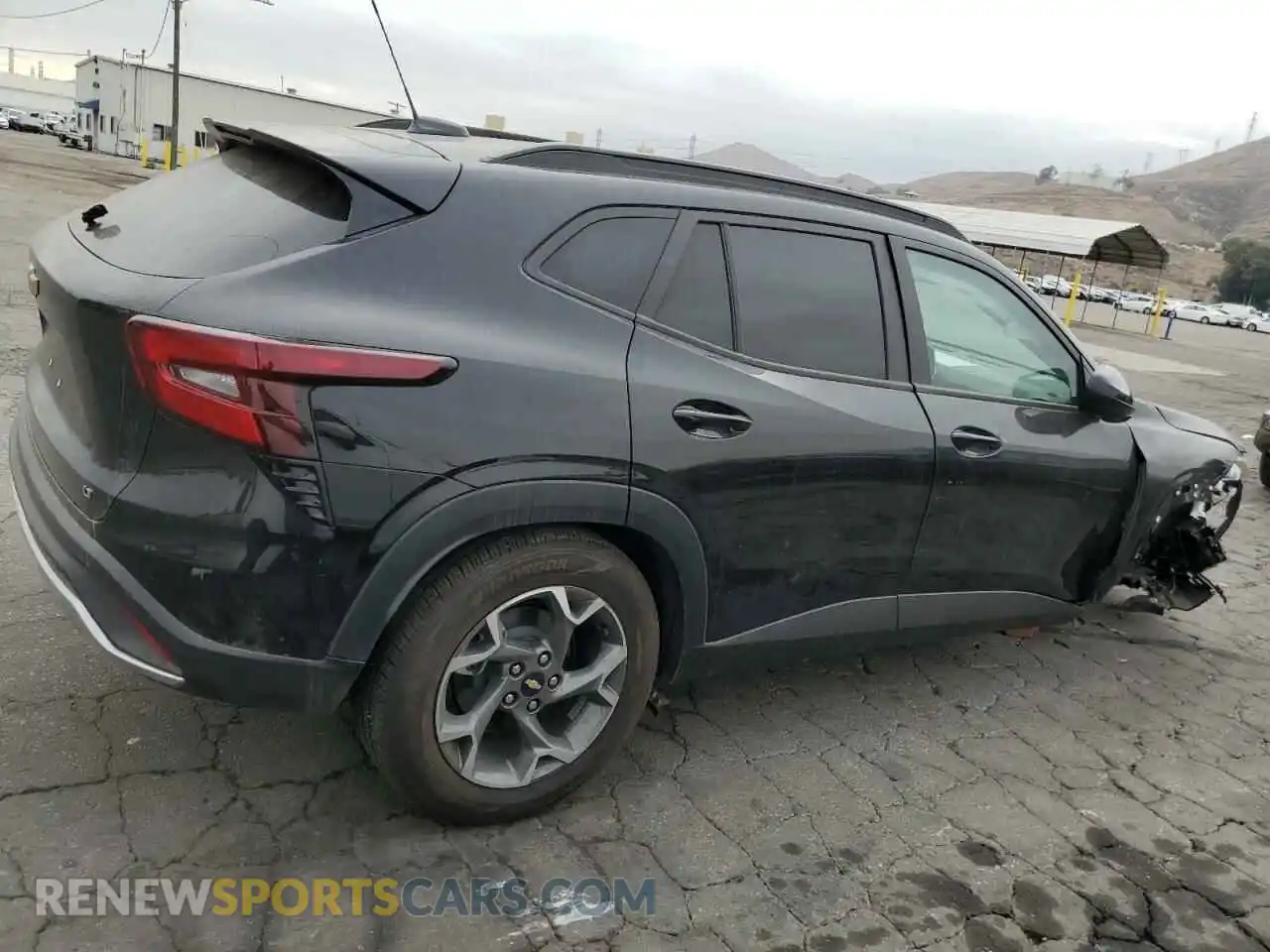 3 Photograph of a damaged car KL77LHEP9SC020420 CHEVROLET TRAX 2025