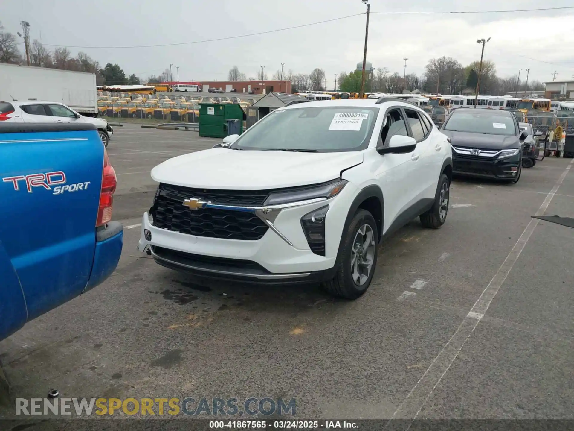 2 Photograph of a damaged car KL77LHEP9SC138564 CHEVROLET TRAX 2025