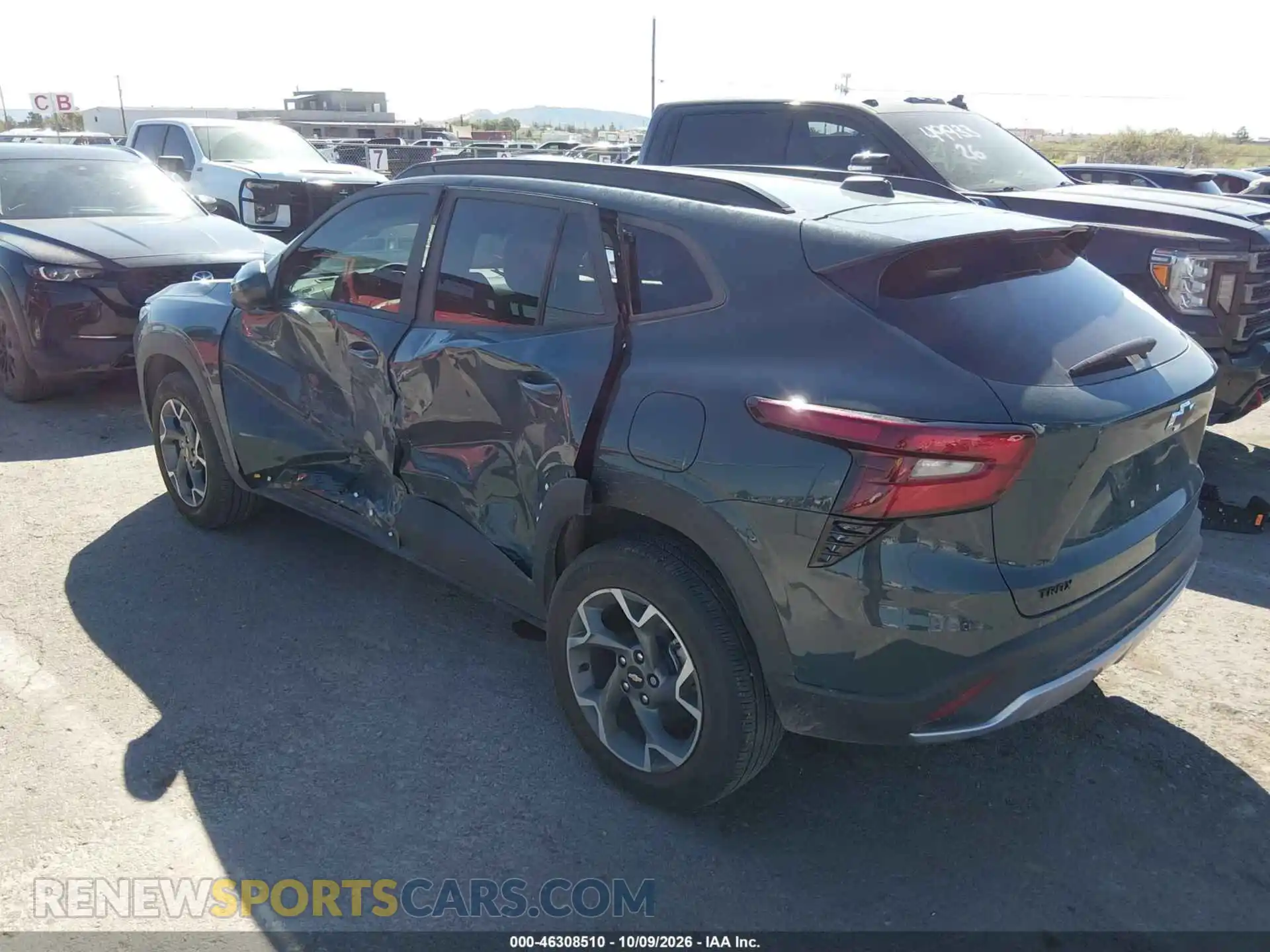 3 fotografías del automóvil dañado KL77LHEP9SC183682 CHEVROLET TRAX 2025