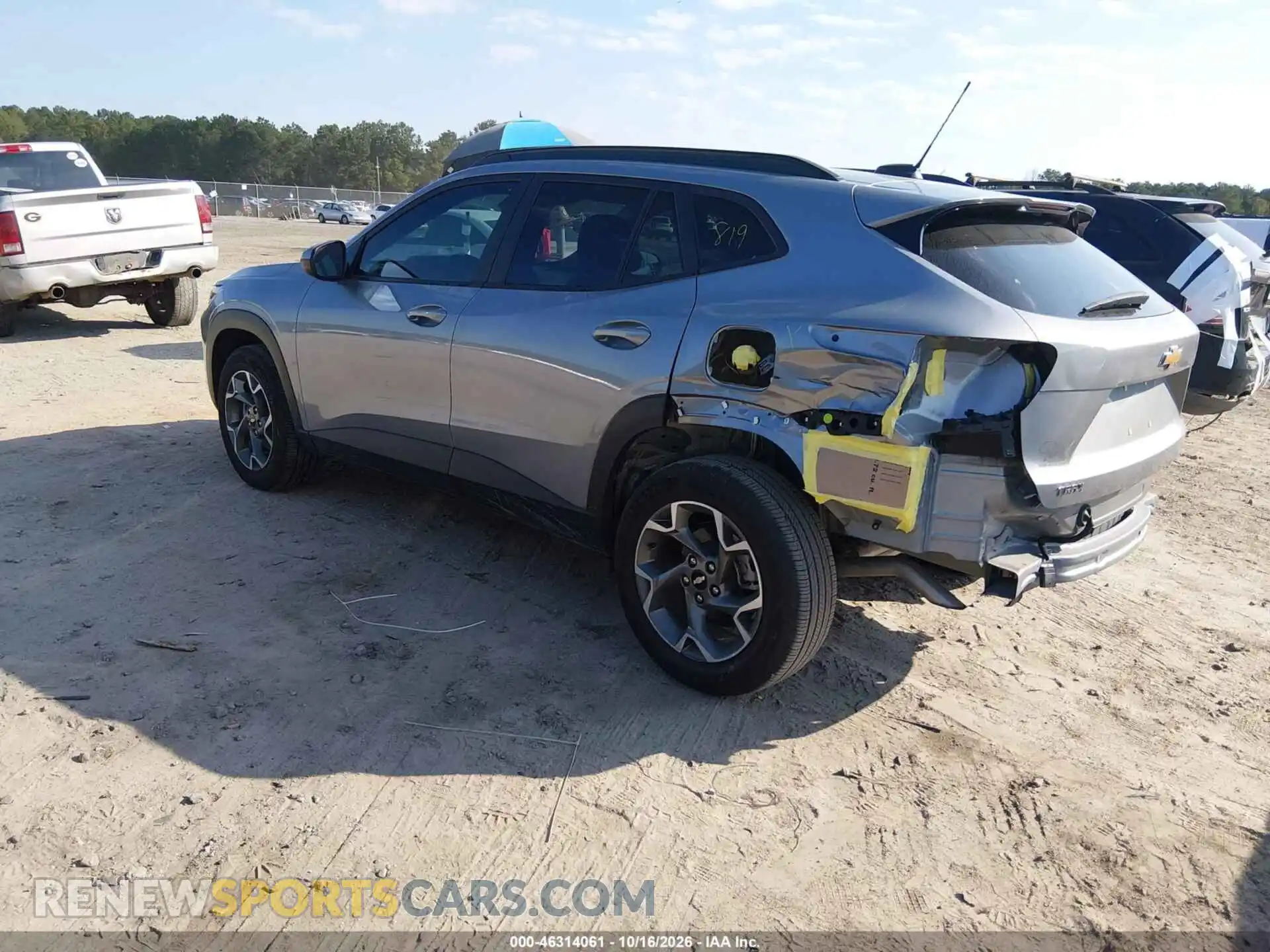 3 Photograph of a damaged car KL77LHEP9SC200447 CHEVROLET TRAX 2025