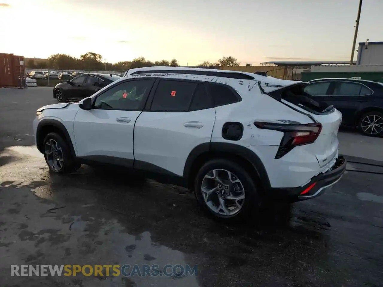 2 Photograph of a damaged car KL77LHEP9SC212288 CHEVROLET TRAX 2025