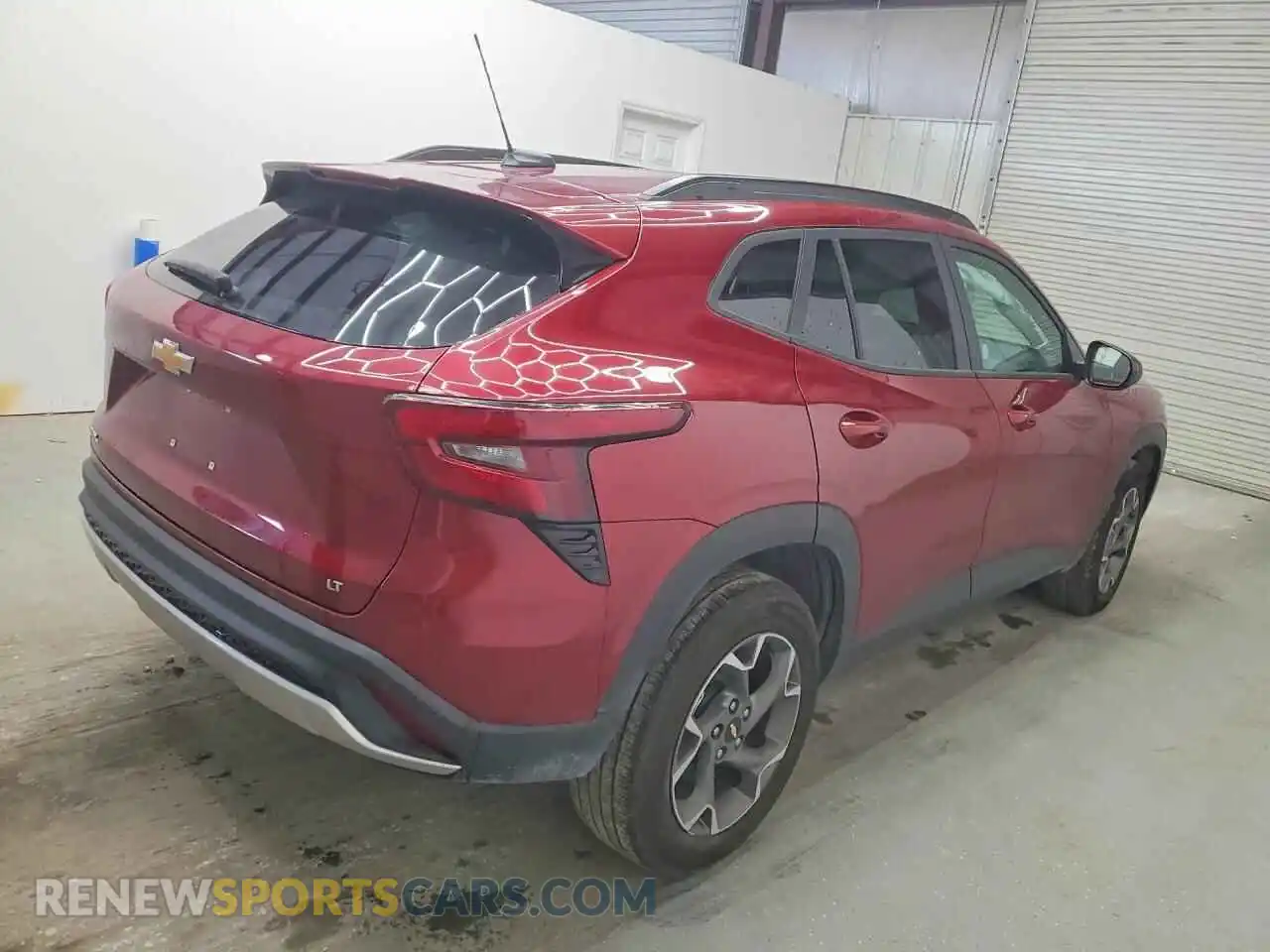 3 Фотография поврежденного автомобиля KL77LHEP9SC239779 CHEVROLET TRAX 2025
