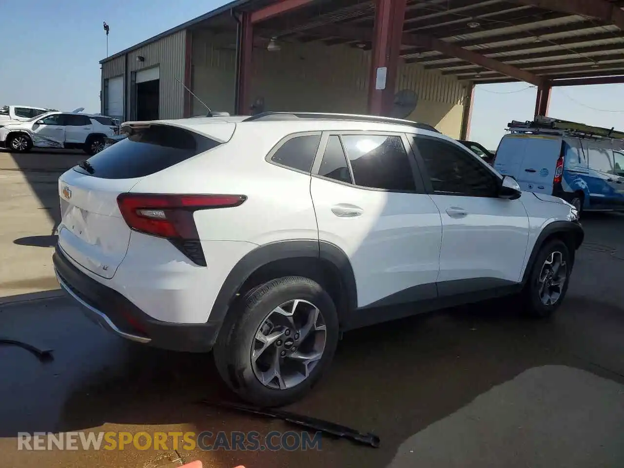 3 Photograph of a damaged car KL77LHEP9SC268859 CHEVROLET TRAX 2025