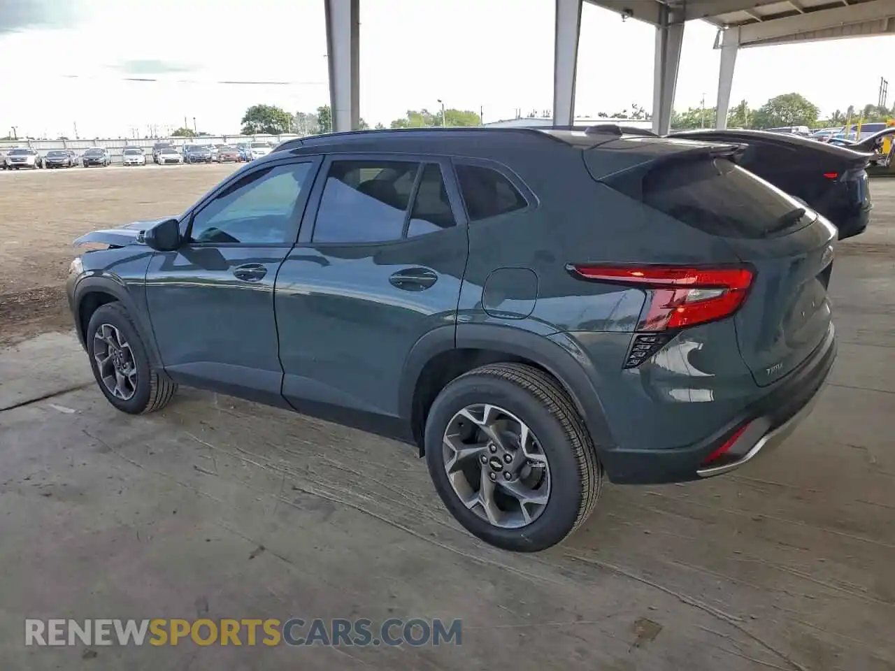 2 Фотография поврежденного автомобиля KL77LHEP9SC277402 CHEVROLET TRAX 2025