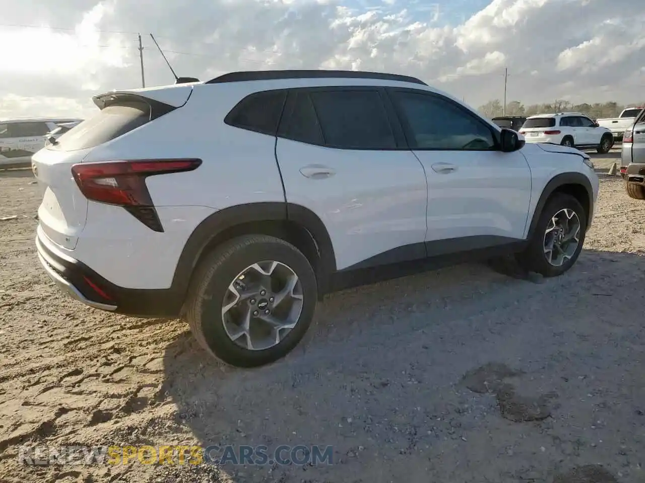 3 Photograph of a damaged car KL77LHEP9SC280445 CHEVROLET TRAX 2025