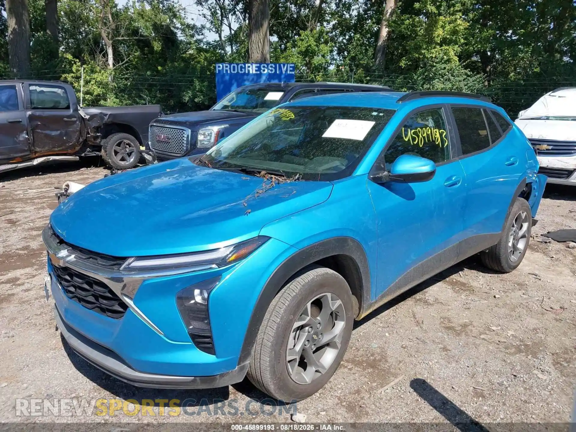 2 fotografías del automóvil dañado KL77LHEPXSC087818 CHEVROLET TRAX 2025