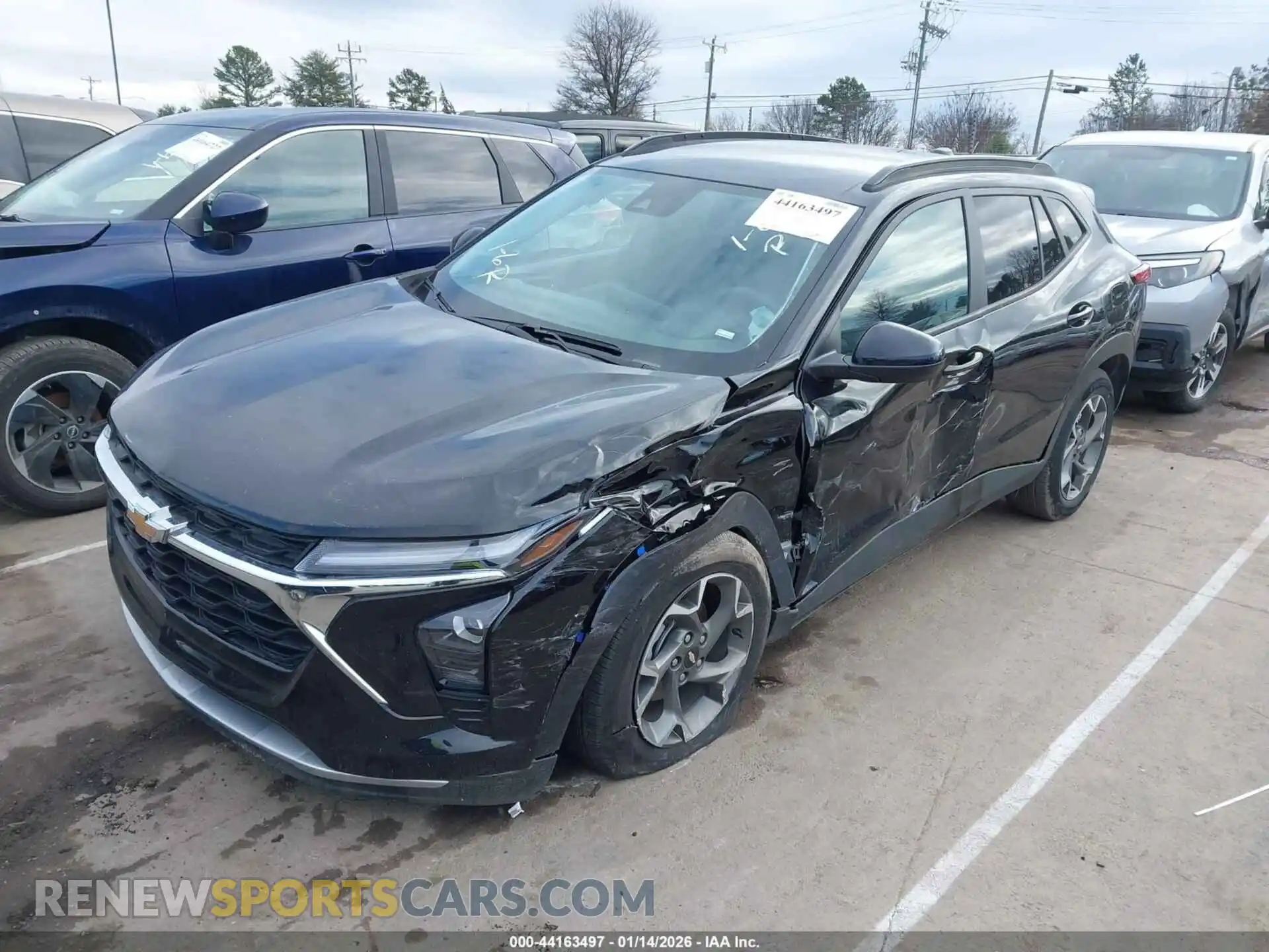 2 Photograph of a damaged car KL77LHEPXSC146608 CHEVROLET TRAX 2025