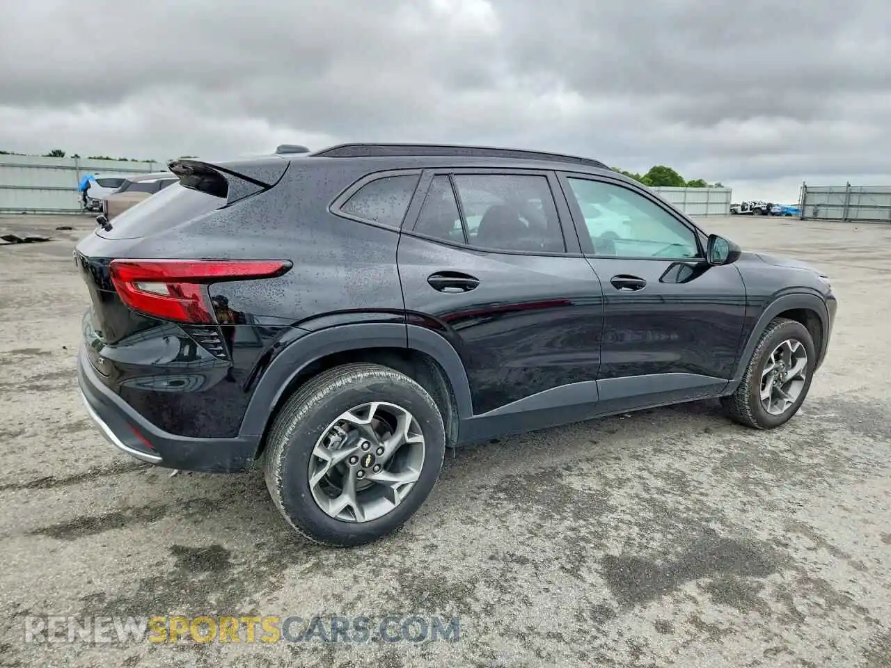 3 Photograph of a damaged car KL77LHEPXSC175395 CHEVROLET TRAX 2025
