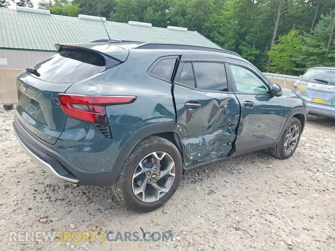 3 Фотография поврежденного автомобиля KL77LHEPXSC288733 CHEVROLET TRAX 2025