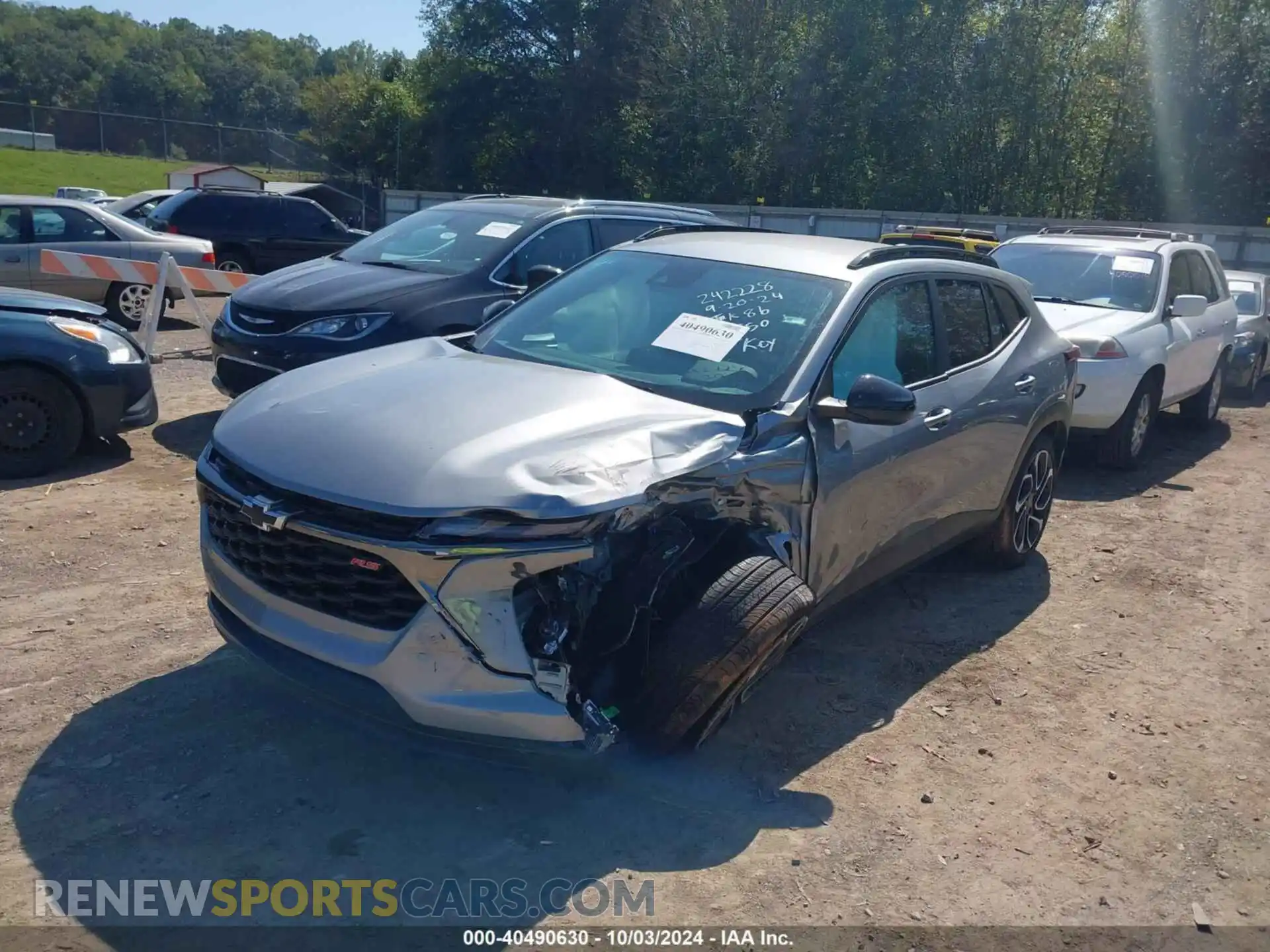 2 Photograph of a damaged car KL77LJEP0SC050994 CHEVROLET TRAX 2025