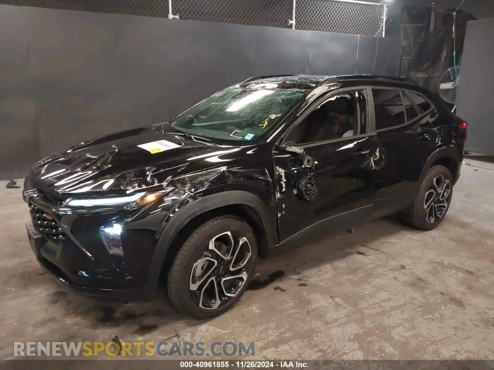 2 Photograph of a damaged car KL77LJEP0SC053751 CHEVROLET TRAX 2025