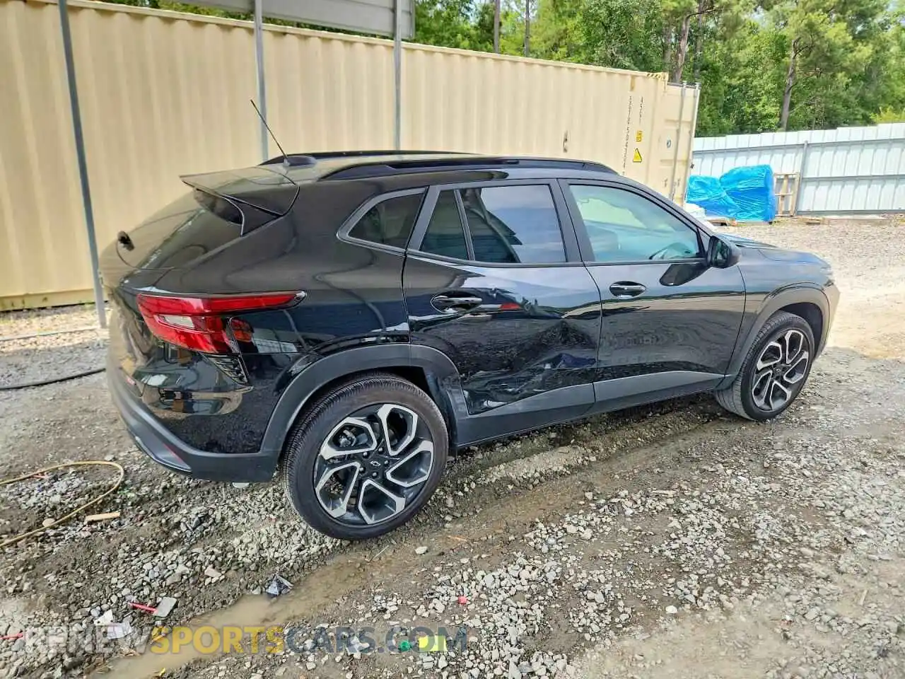 3 Photograph of a damaged car KL77LJEP1SC167371 CHEVROLET TRAX 2025
