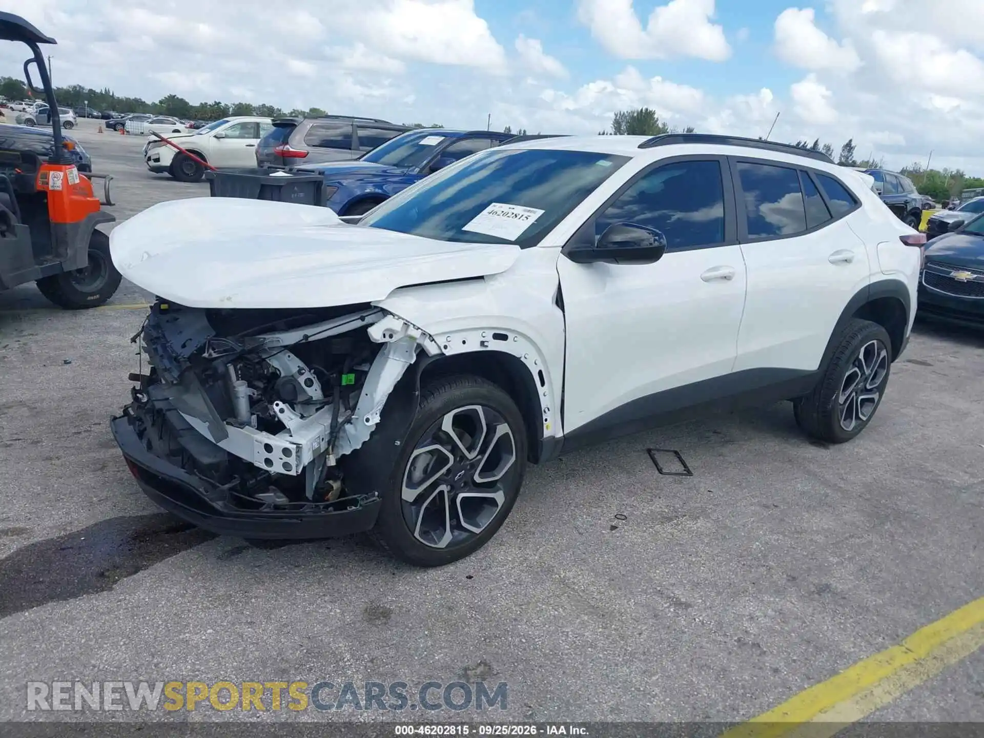 2 Photograph of a damaged car KL77LJEP2SC025479 CHEVROLET TRAX 2025