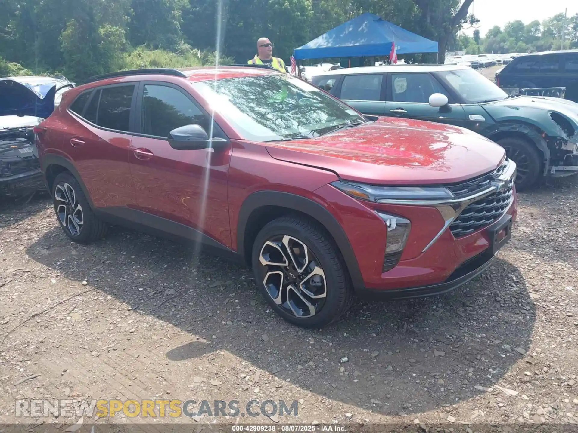 1 Photograph of a damaged car KL77LJEP2SC166553 CHEVROLET TRAX 2025