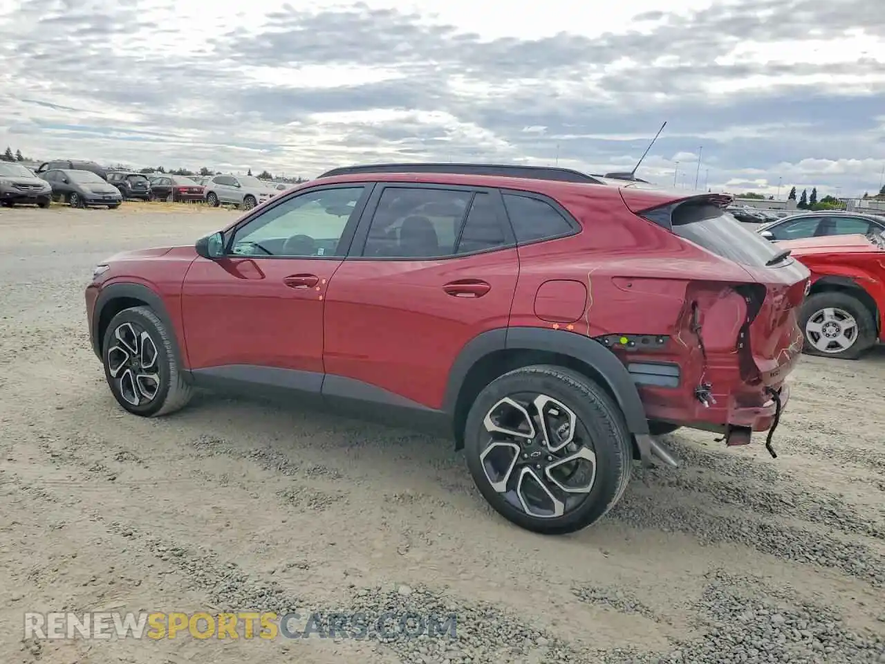 2 fotografías del automóvil dañado KL77LJEP2SC239498 CHEVROLET TRAX 2025