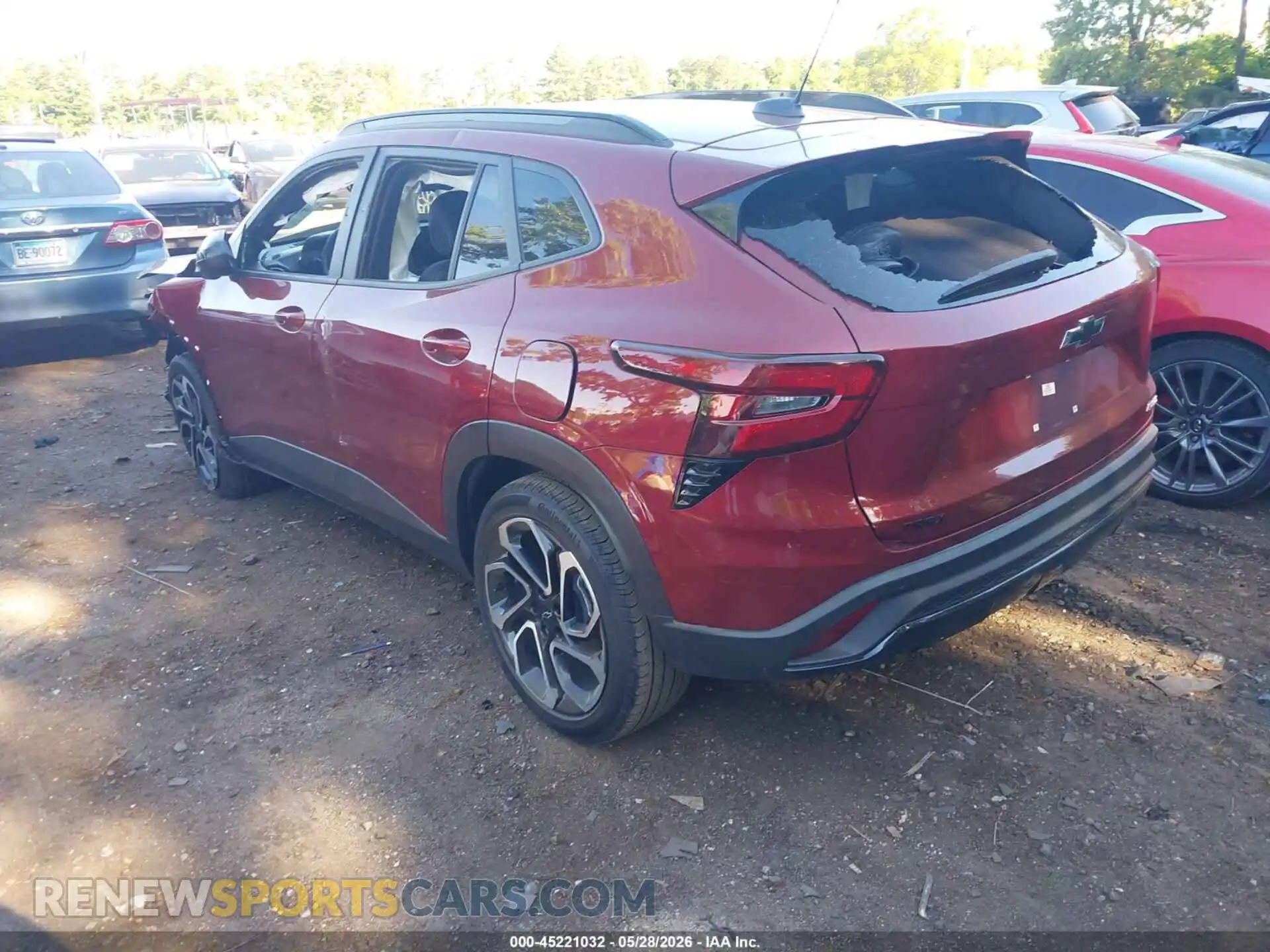 3 fotografías del automóvil dañado KL77LJEP3SC104417 CHEVROLET TRAX 2025