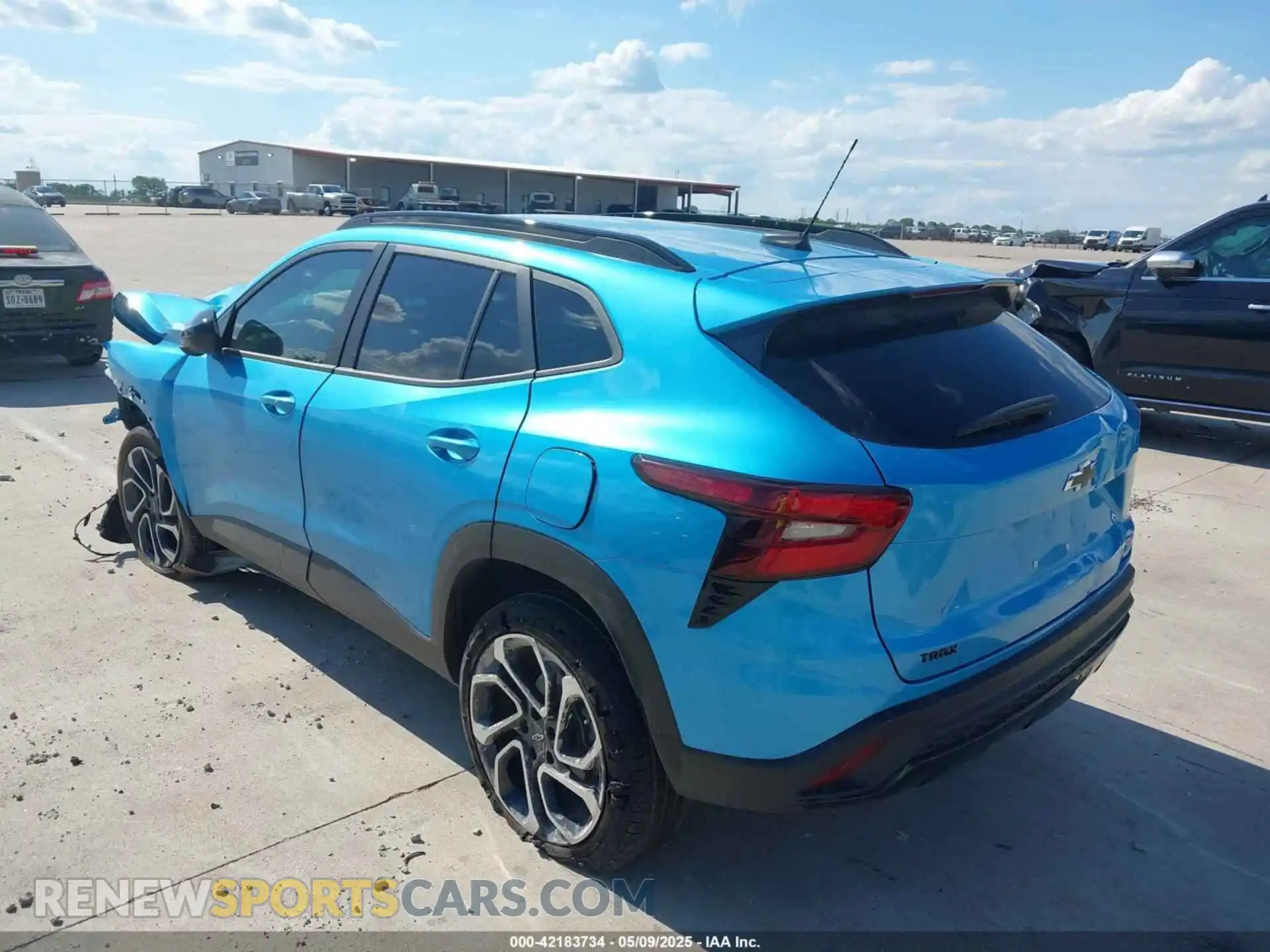 3 Photograph of a damaged car KL77LJEP5SC052448 CHEVROLET TRAX 2025