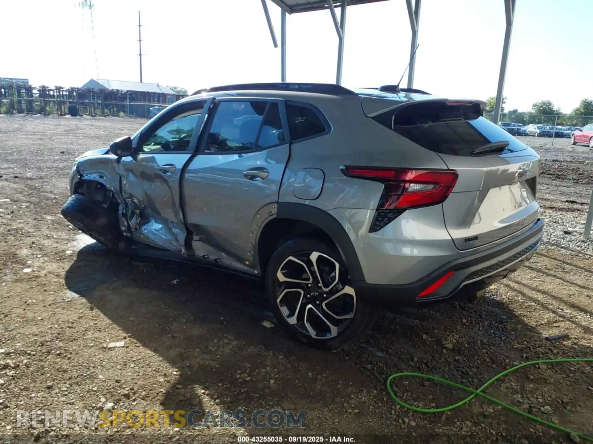 3 Photograph of a damaged car KL77LJEP5SC137838 CHEVROLET TRAX 2025