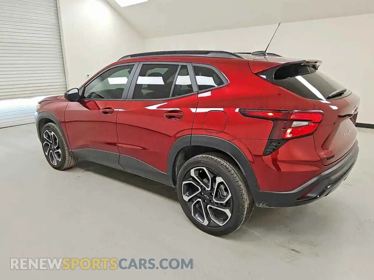 2 Photograph of a damaged car KL77LJEP5SC186134 CHEVROLET TRAX 2025