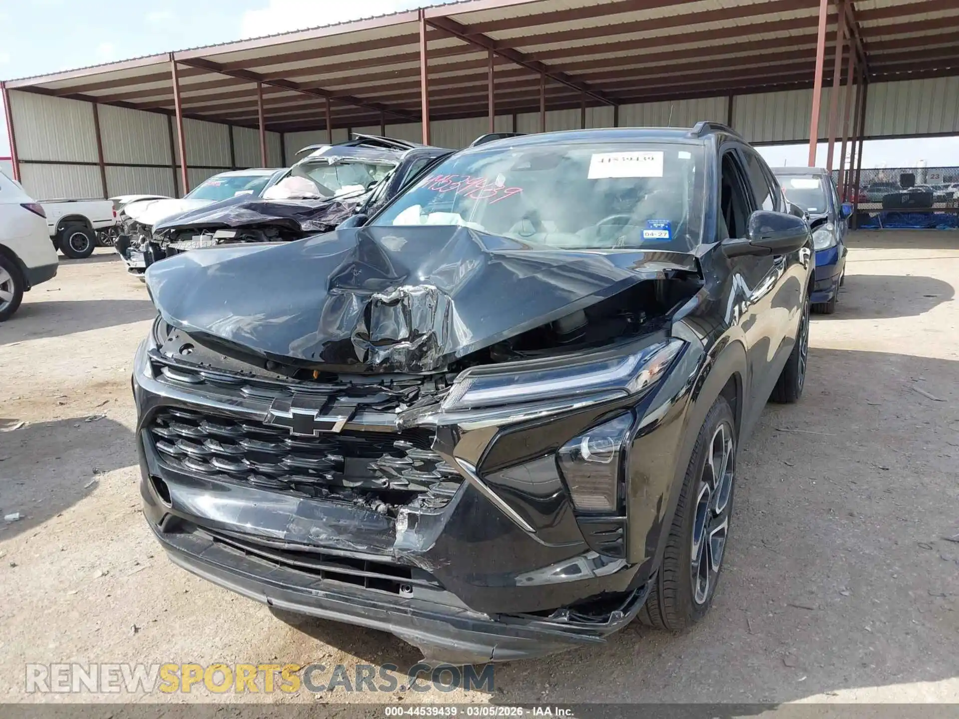 2 Photograph of a damaged car KL77LJEP5SC242377 CHEVROLET TRAX 2025