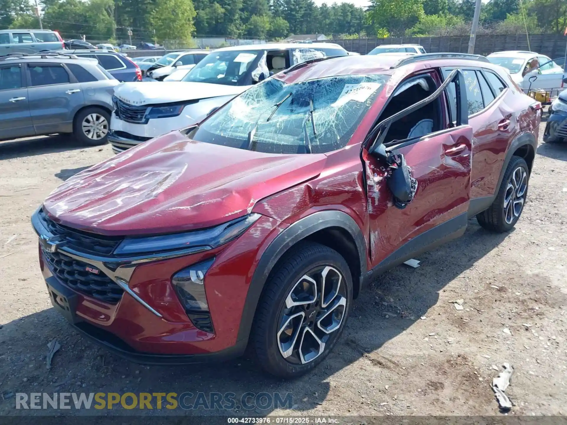 2 Photograph of a damaged car KL77LJEP6SC214037 CHEVROLET TRAX 2025