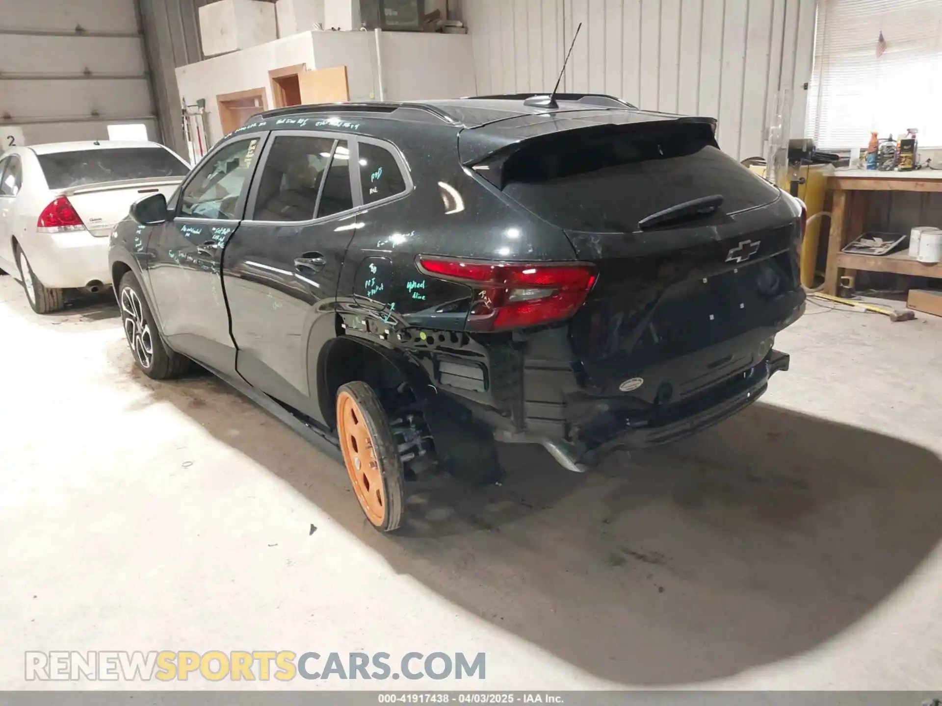 3 Photograph of a damaged car KL77LJEP7SC149778 CHEVROLET TRAX 2025