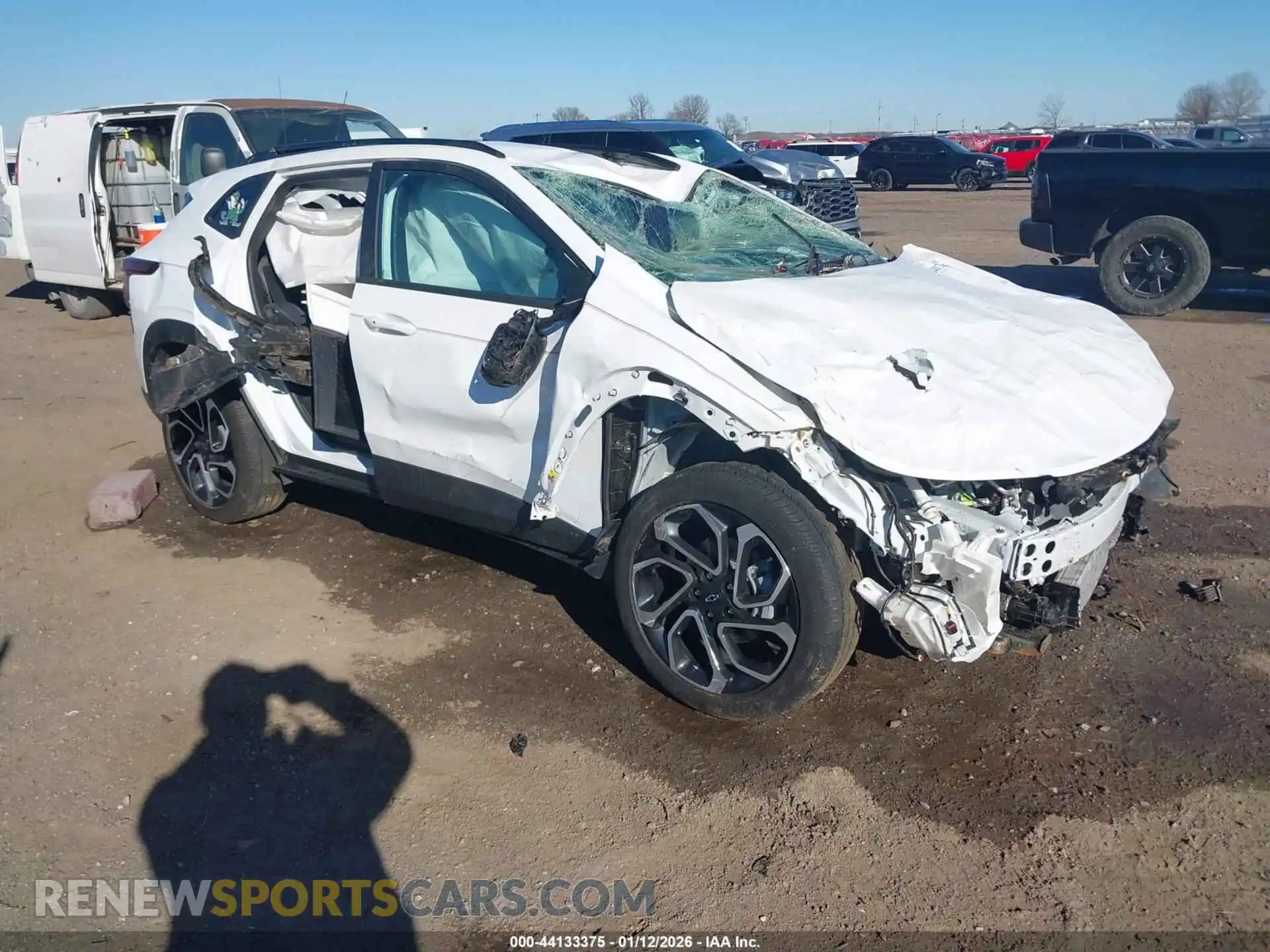 1 fotografías del automóvil dañado KL77LJEP7SC242610 CHEVROLET TRAX 2025