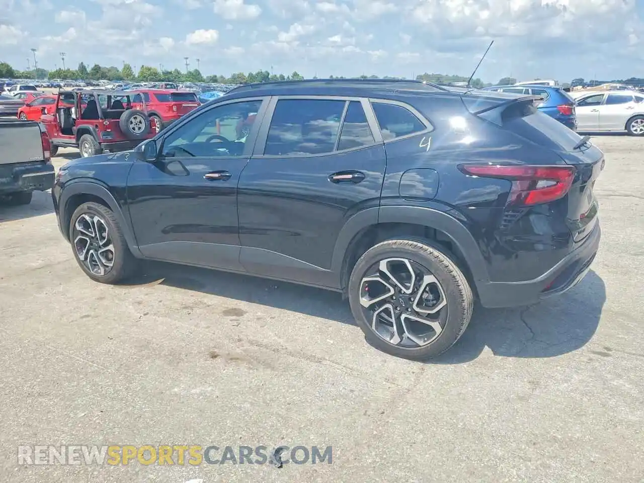 2 fotografías del automóvil dañado KL77LJEP9SC003883 CHEVROLET TRAX 2025