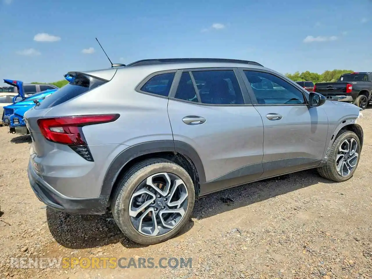 3 fotografías del automóvil dañado KL77LJEP9SC144159 CHEVROLET TRAX 2025